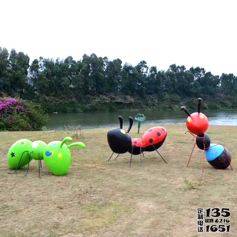 庭院公園玻璃鋼卡通彩繪創(chuàng)意螞蟻雕塑 庭院公園玻璃鋼卡通彩繪創(chuàng)意螞蟻雕塑